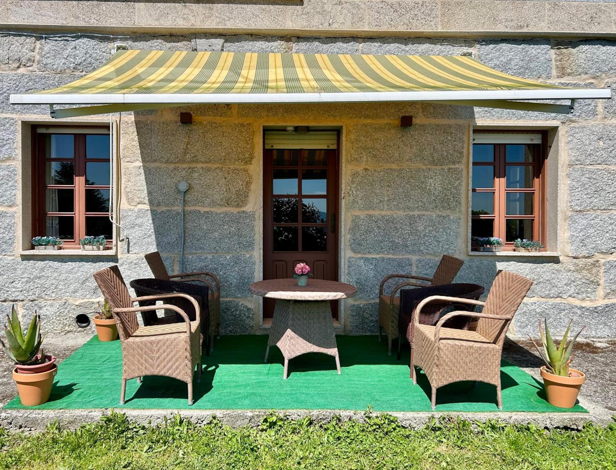 Casa En Cambeo Villa Ourense Exteriör bild